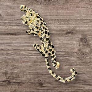 Cat/Leopard Brooch or Pendant